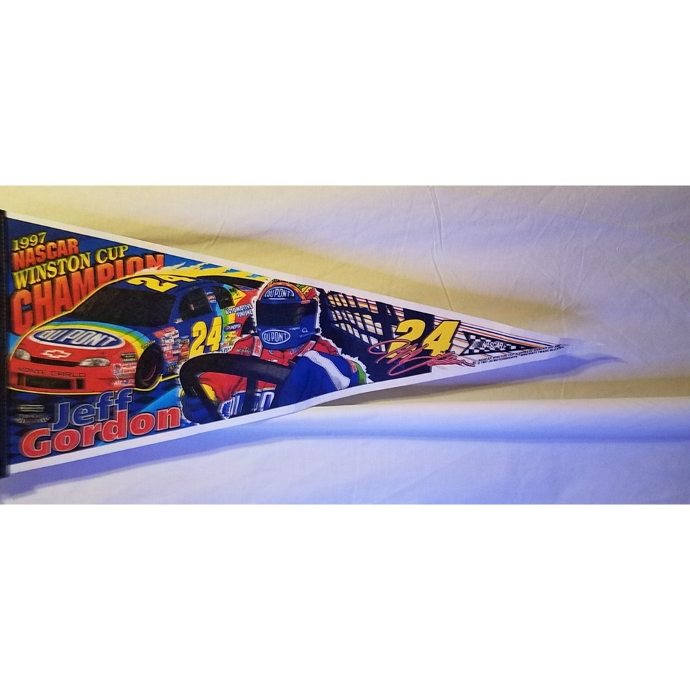 Jeff Gordon #24 1997 Champion Winston Cup NASCAR WinCraft‎ Official Pennant 30"